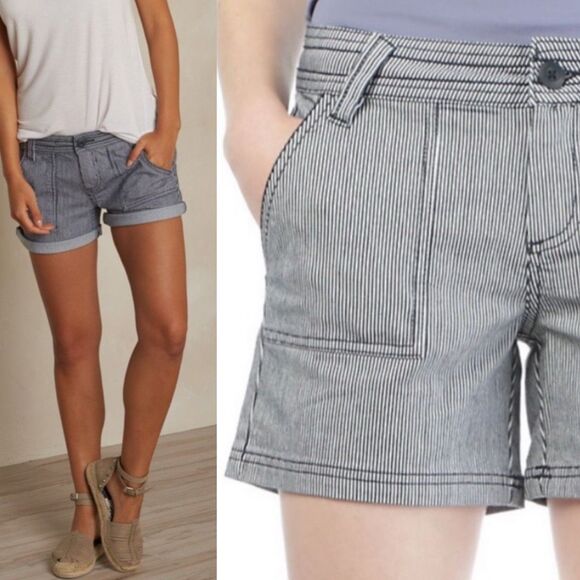 Prana Women's Tess Short Micro Striped - Moosejaw Size 8 Navy & White - Picture 1 of 9